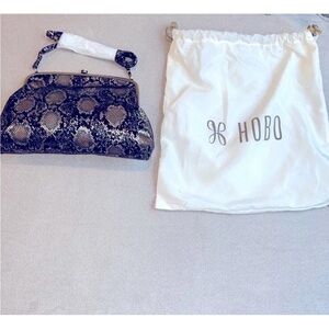 NWT HOBO Navy and Silver Snakeskin Clutch